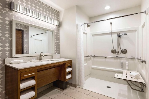 Home2 Suites By Hilton New York Long Island City/ Manhattan View image 14